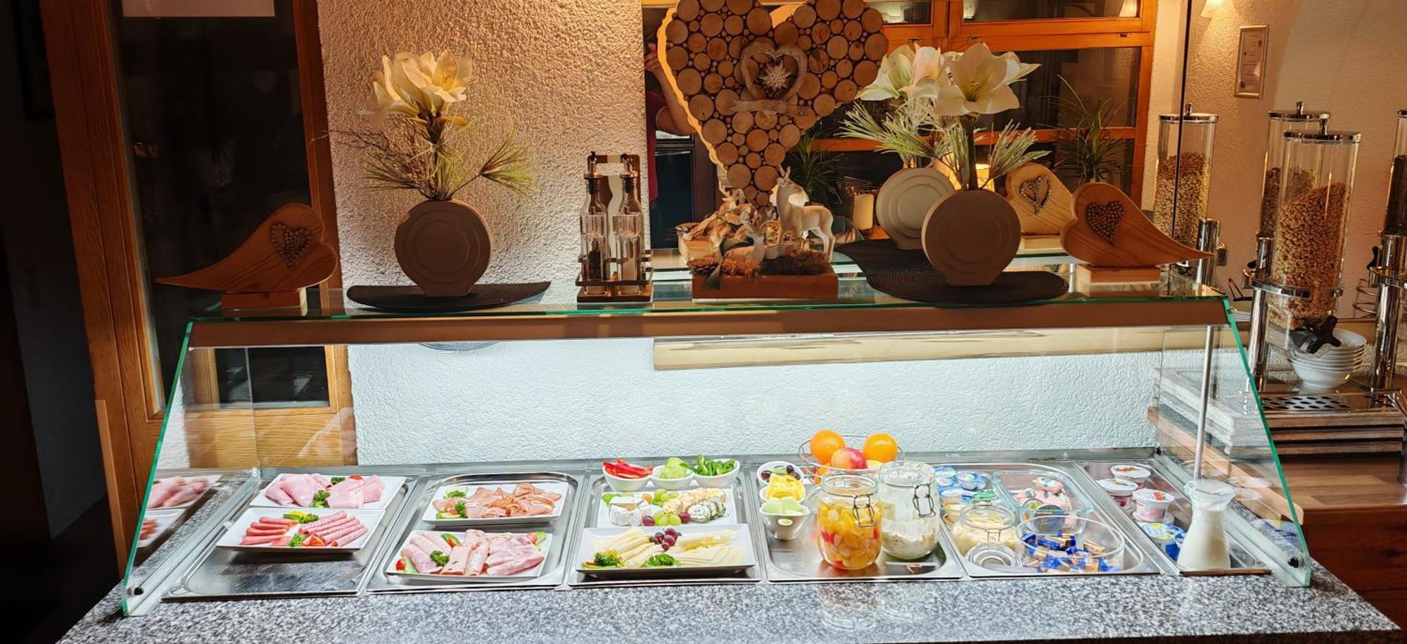 玫瑰酒店 Weißenhorn 外观 照片